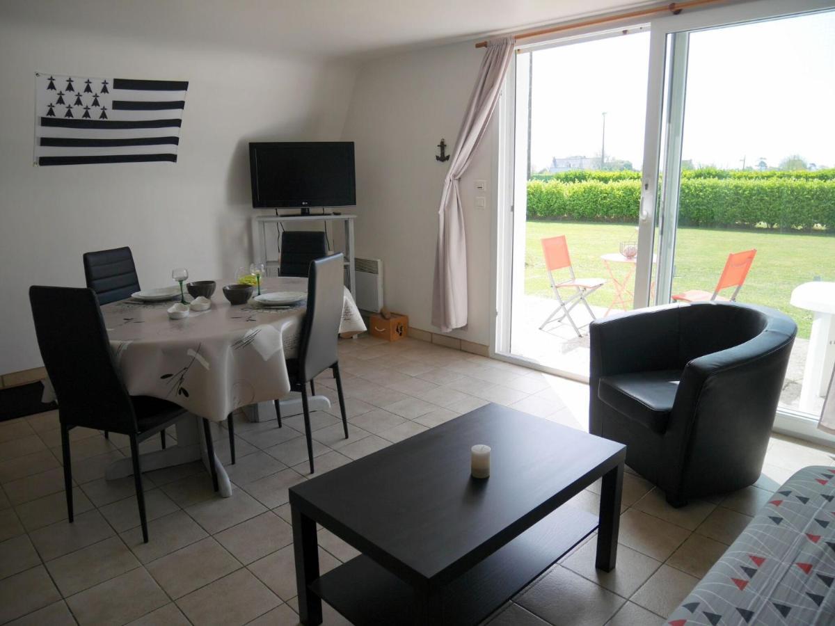 Cottage, Beuzec Cap Sizun Екстер'єр фото